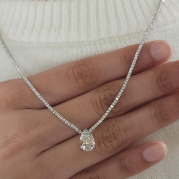 14Kt Gold 7 Ct 16-inch Lab Grown Teardrop Diamond Tennis Necklace - Picture 3 of 6